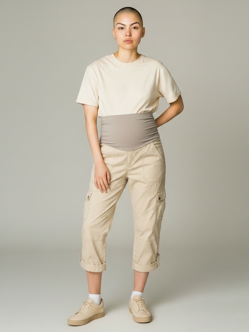 Maternity Bella Vida L Beige Cargo Capris with Support Panel